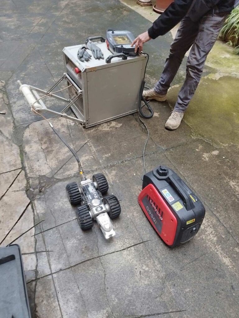 Centralina di controllo per videoispezione robotizzata delle fognature.